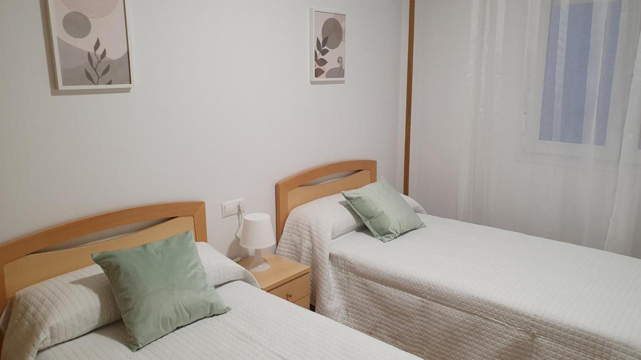 Appartement Miramar à Viveiro Extérieur photo